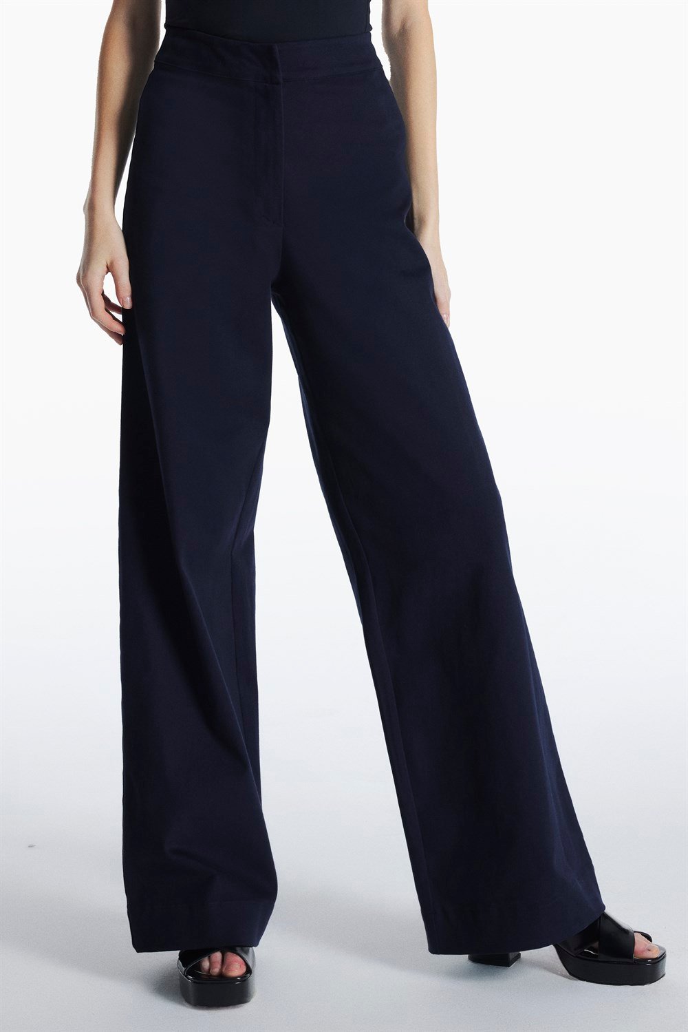 Haruna trousers // navy