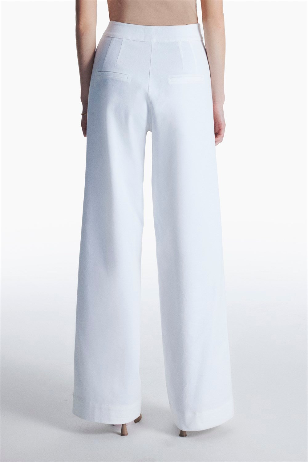 Haruna trousers // white